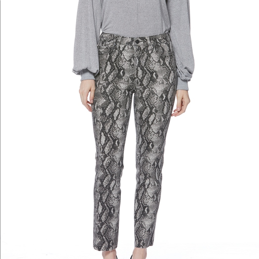 Hoxton Raw Hem Snake Print High-Rise Slim Jeans - Picture 10 of 13